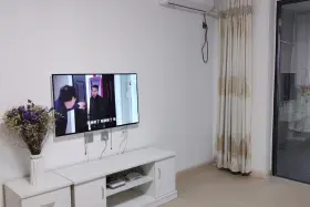 临海豪华两居公寓